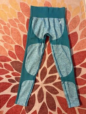DOYOUEVEN Teal Ribbed Leggings with Heathered Light Teal Panels
